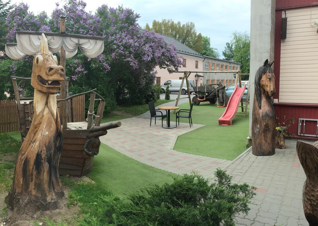 Raenduri Guesthouse Võru Екстериор снимка
